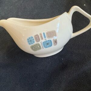Canonsburg Temporama Duraglaze Gravy boat- vintage